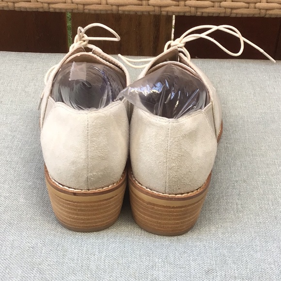 EUC SHELLYS LONDON Mix Leather Lace Up Oxford Shoes Low Heels Soft Beige Color - Picture 4 of 11